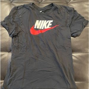 Nike Tee